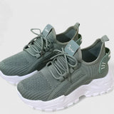 Maica | Orthopaedic Trainers